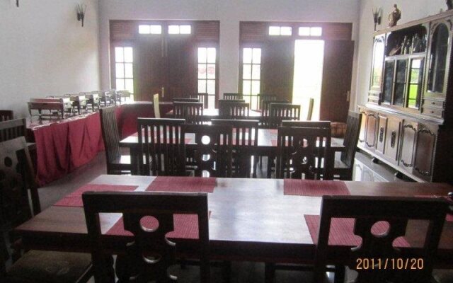 Niwahana Holiday Residence