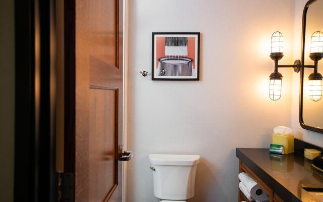 Hotel Indigo Madison Downtown by IHG