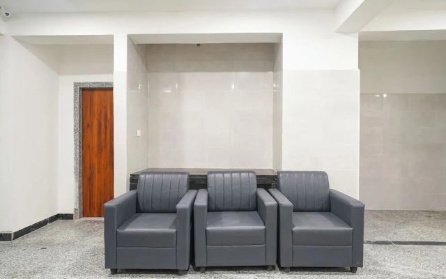 Fabhotel Prime Cozy Prime