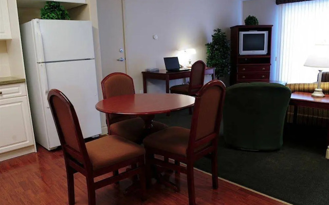 Inuvik Capital Suites