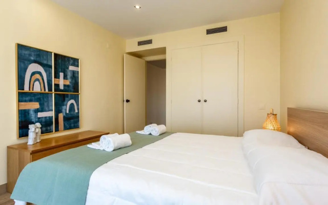 Divine Marina Apartment W/ Pool & Garden by LovelyStay