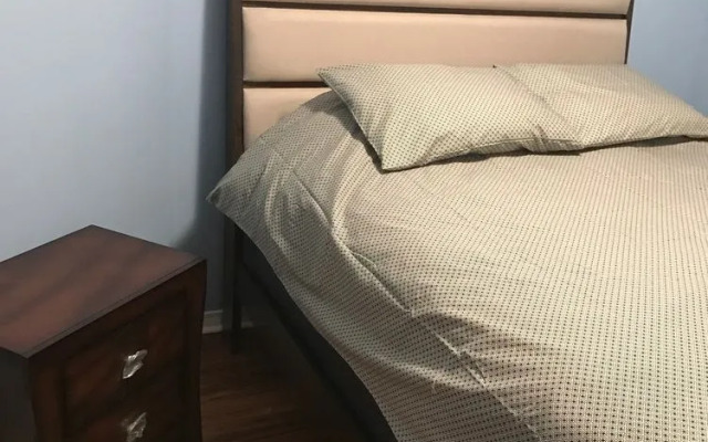 QuickStay - House by The Lake (3Bdrm Near Go Station)