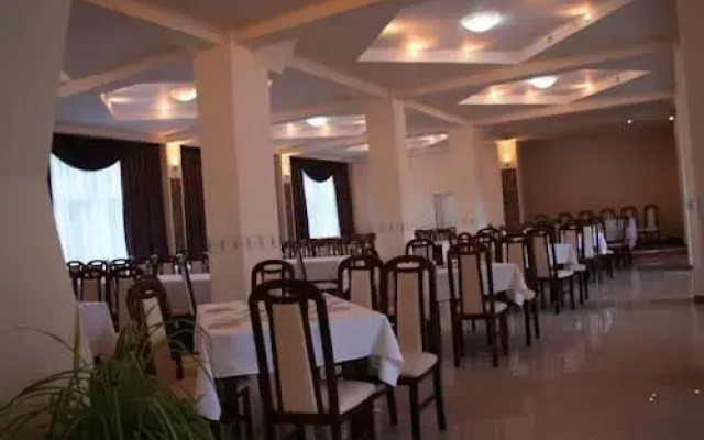 Hotel Santana-NeoKlinik