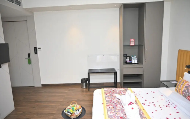 Urvi Banquets & Guest House
