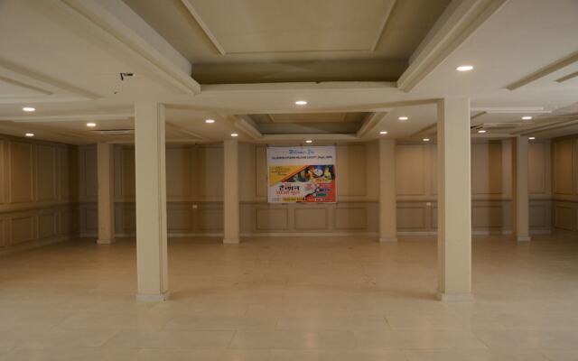 Bankey Bihari Holiday Homes By Naavagat