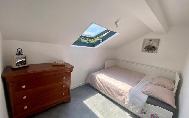BORD DE LAC,2 chambres SUPERBE VUE LAC 5mn Evian