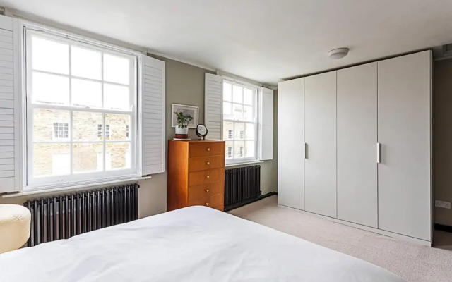 Gorgeous Hoxton Flat