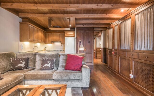 Apt Val de Ruda Luxe 11 by Feelfree