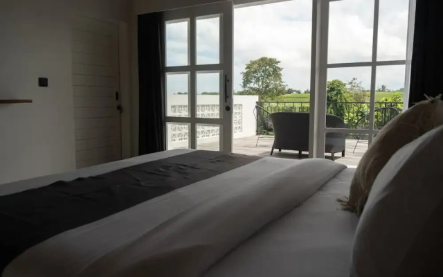 Santorini Luxury Villa