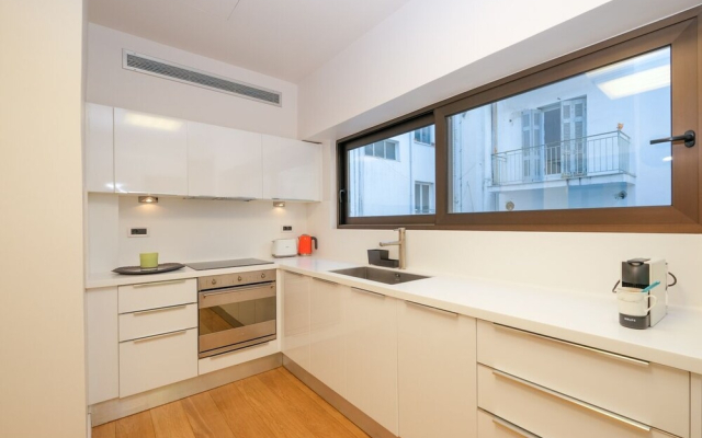 Urban Luxury homm Apt. in Deinokratous Str.