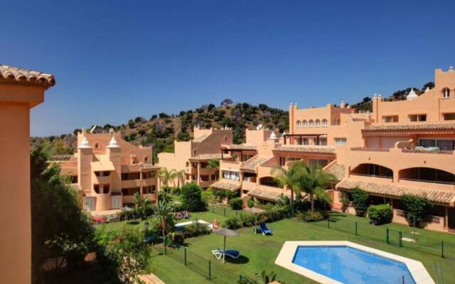 10-Fantastic Apartment in Elviria, Marbella!
