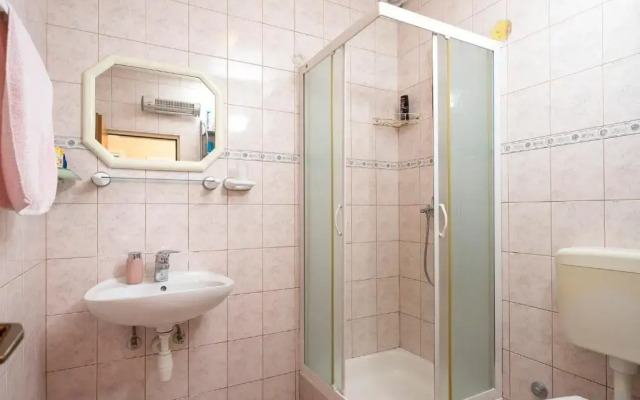 Apartments Gold - 300m from beach