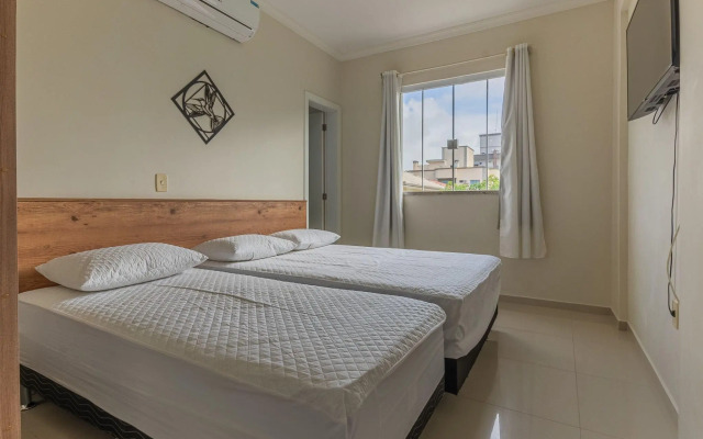 Aluguel Apartamento 3 quartos s/ 1 suíte 100m Mar| Bombas/SC