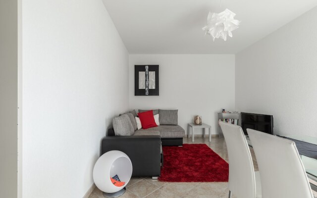 Bell Apartment