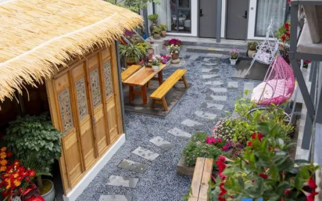 Junlan Tile House – Outside – Lijiang