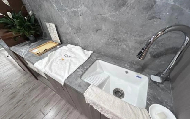 Kunshan Green Journey Inn