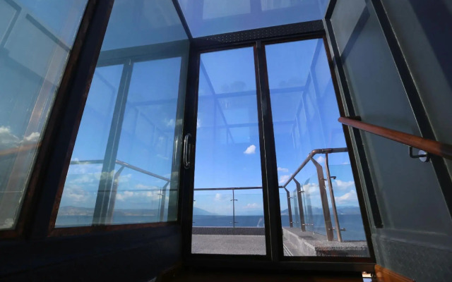 Dali Junbo Haiyue Seaview Hotel