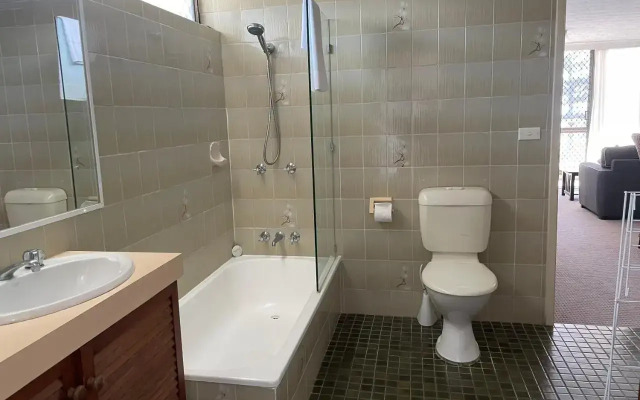 Aries Holiday Apartments