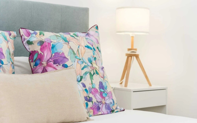 Guestready - A Moment in Time 3