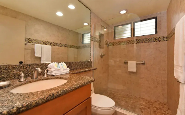 Hale Mahina #b101 1 Bedroom Condo by RedAwning