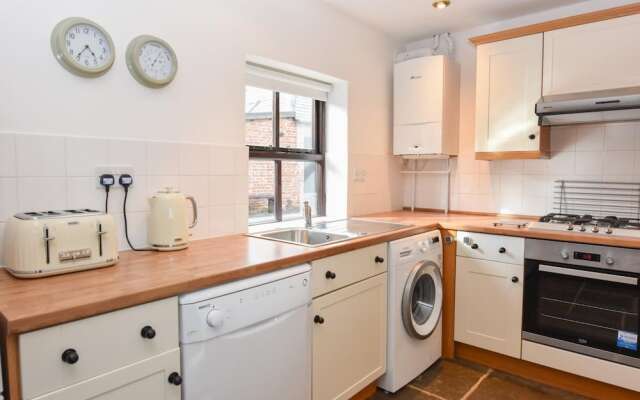 Old Byre Little Upton Farm