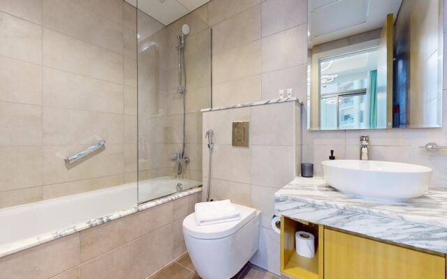 Primestay - 2BR Aykon Tower - Dubai