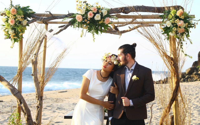 Kitelantis Hotel and Resort