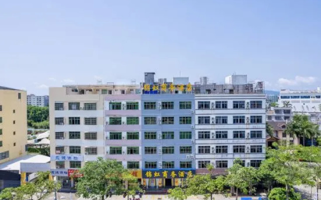 Wanning Jinhong Business Hotel (Huayacheng High-speed Railway Station)