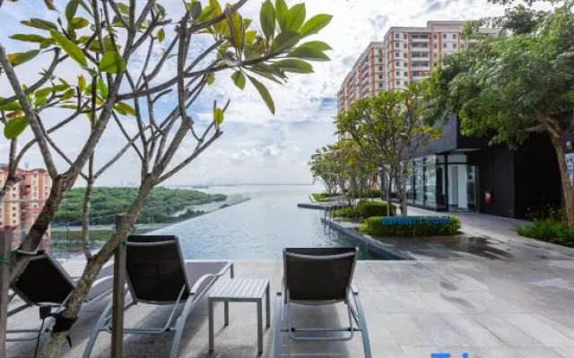Urban Suites By Stayla