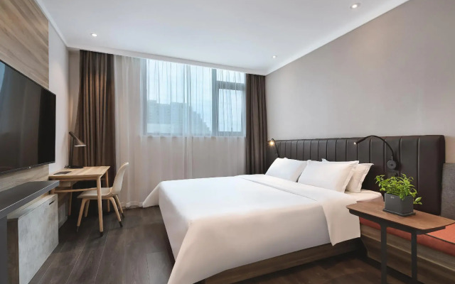 Hanting Hotel Nanjing Xianhemen Zidong Commercial Street