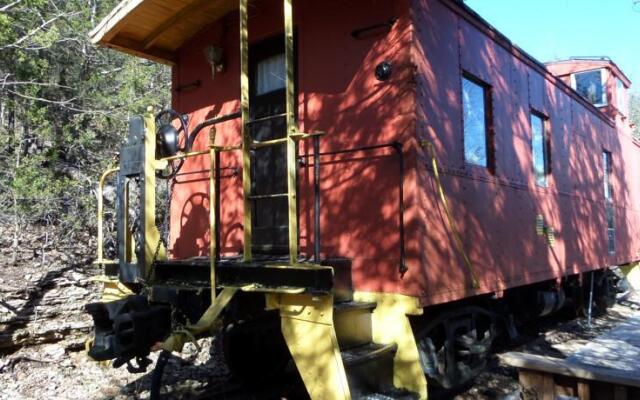 Livingston Junction Cabooses and Cabin