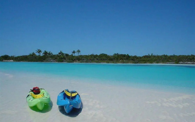 Pigeon Cay Beach Club