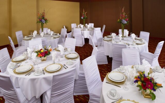 Courtyard Wichita at Old Town