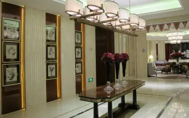 Hubing Spring Season Hotel