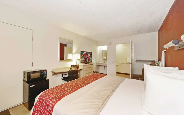 Red Roof Inn Tampa Fairgrounds – Casino