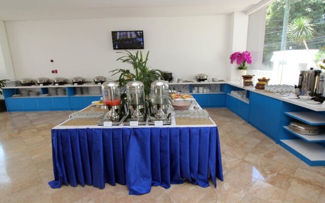 Arnava Hotel Senen
