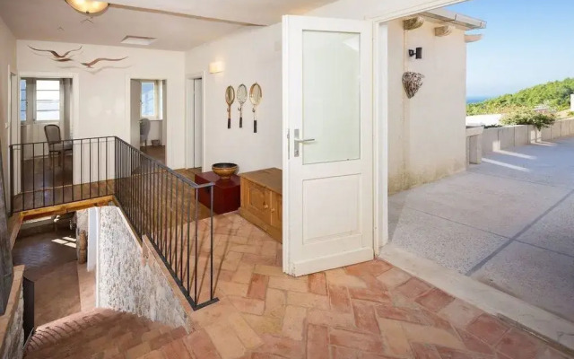 Old Tree Villa