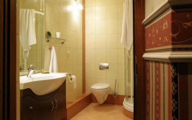 Duval Serviced Apartments