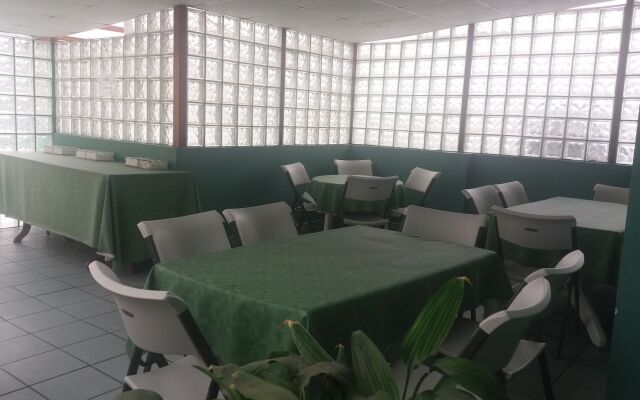 Hotel Esencia Suites