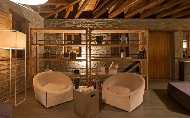 Kipi Suites