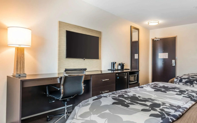 Sleep Inn & Suites Cumberland - LaVale