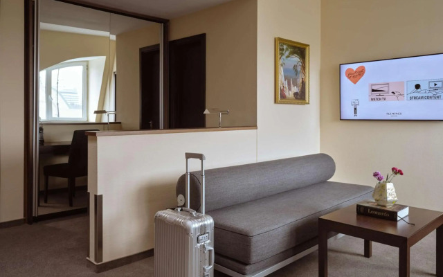 Metropolitan Hotel by Flemings