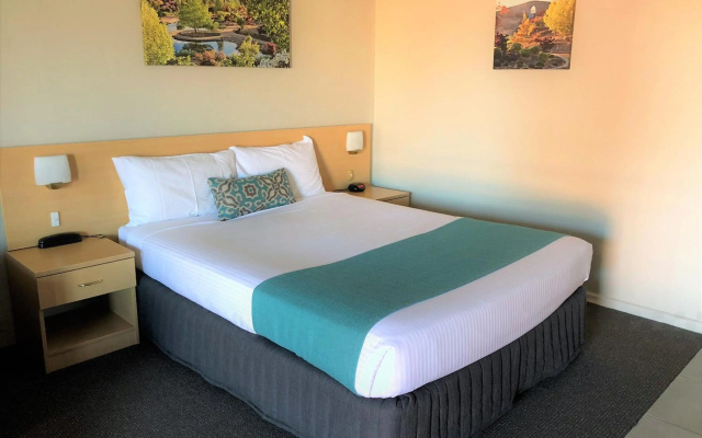 Bathurst Motor Inn