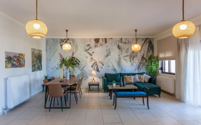 Sound Of The Mountain Chania