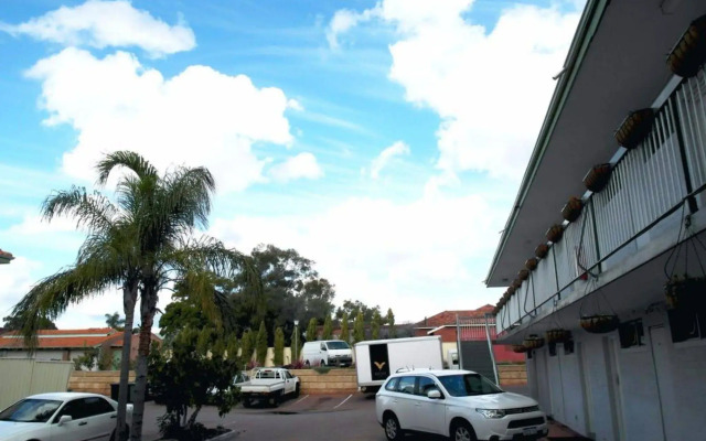 Econo Lodge Rivervale