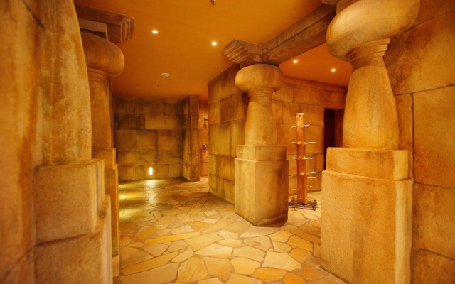 Tropical Islands Resort