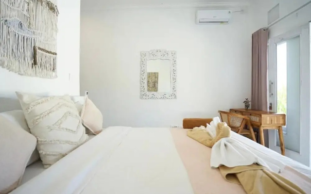 Sukacita Hill – Guest Rooms – Pecatu