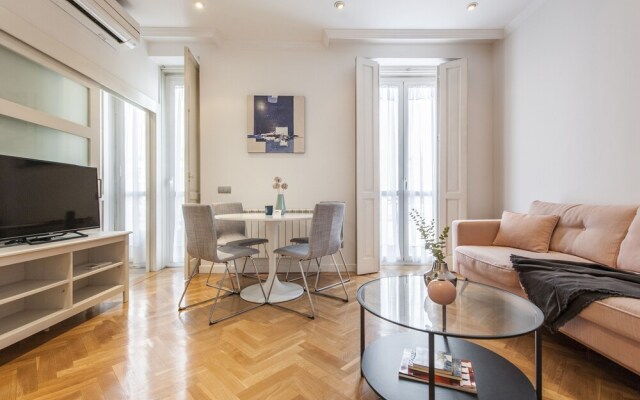 CHIC APARTMENT GRAN VIA I - ElevenHost