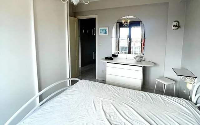 Apartment Near Epernay Square