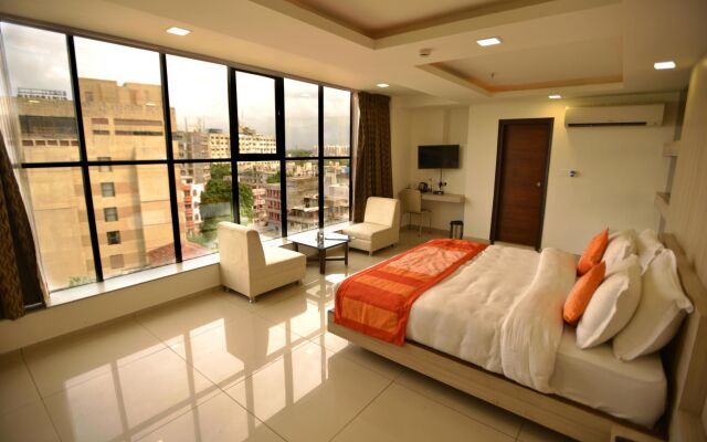 OYO Premium Circuit House Vadodara